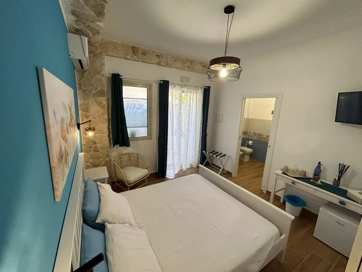 Room On The Beach Avola Bed & Breakfast