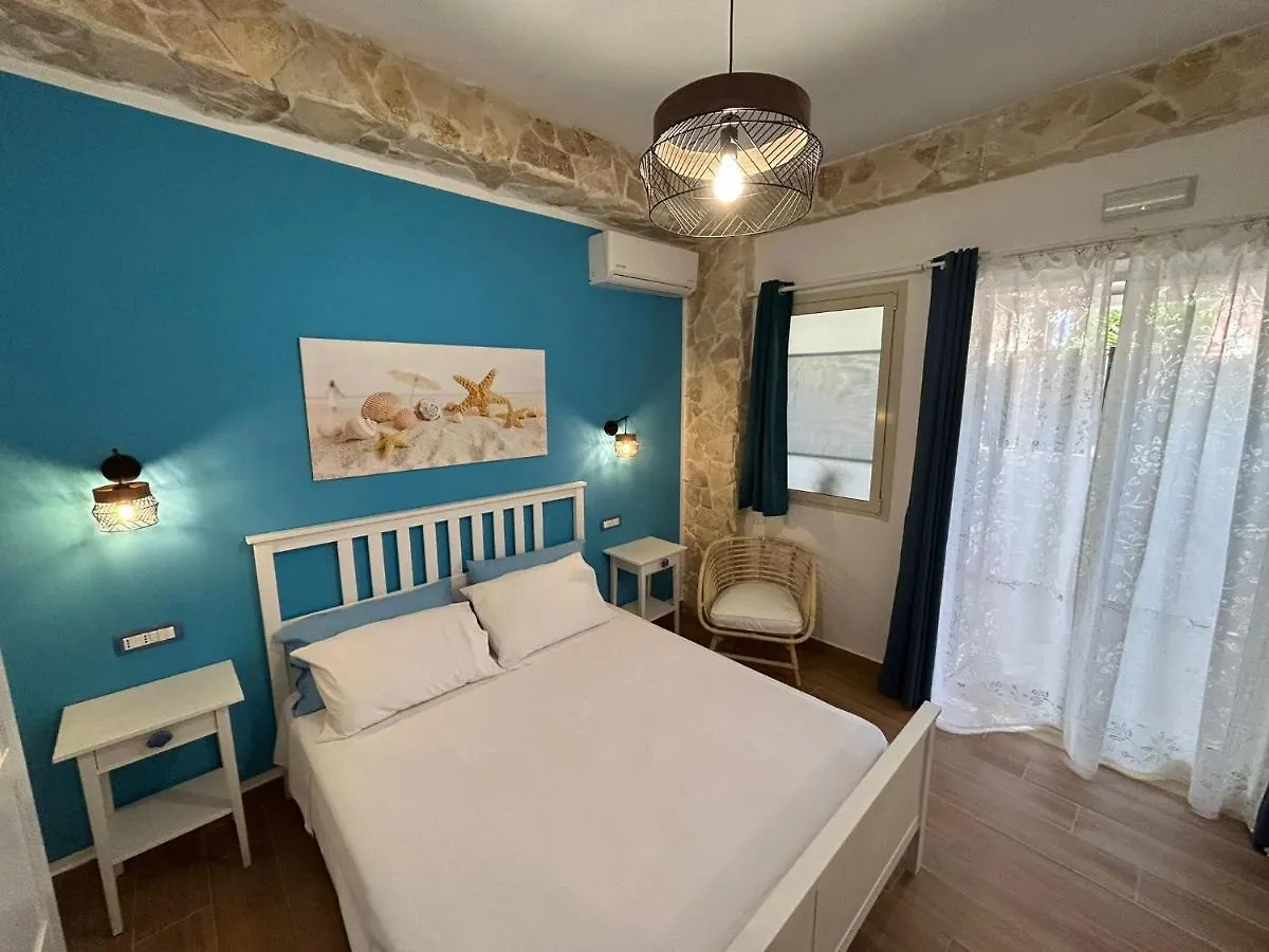 Room On The Beach Avola